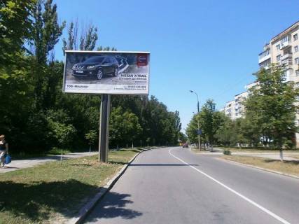 Билборд B в Виннице Первозванного ул.(кол. Стахурського вул.), 22 (300м до пр. Юности) фото 1