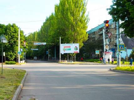 Билборд A в Кривом Роге Доватора ул., 2 - Маршака ул. - Адмирала Головко ул., мкр. Даманский фото 1