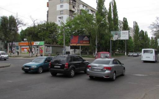 Билборд A в Одессе Генерала Петрова ул., 26 - Ивана и Юрия Липы ул. фото 1