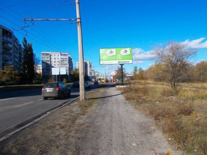Билборд A в Сумах Героїв Крут вул. (Черепіна)., 45 (напротив) (500 м.до "Эпицентра") фото 1