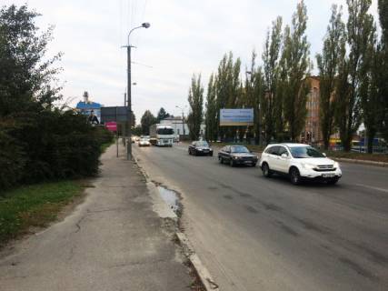 Билборд B в Ровно Князя Володимира ул. - Штейнгеля ул. в центр фото 1