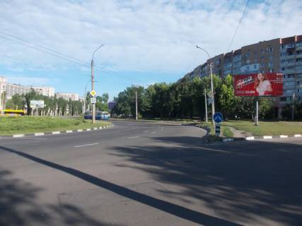 Билборд A в Черкассах, 6x3  вул. Академіка Корольова (кол. 30-річчя Перемоги)., - Олени Теліги (Конєва) вул., (кільце, напроти ТЦ"Квартал", к "Епіцентру" та "Фокстрот") фото 1
