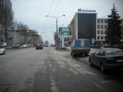 Скроллер A в Запорожье, 4x3  проспект Соборний (проспект Леніна).,  Героїв пл. ("Укртелеком", "Укрпошта","Приватбанк","Ощадбанк","Укрсиббанк") - 275969 фото 1