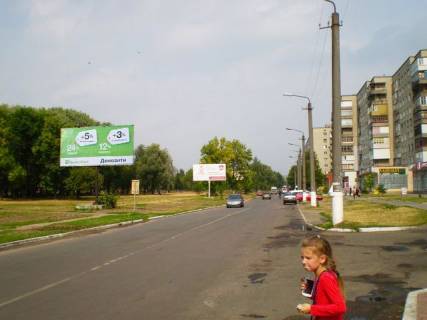 Билборд B в Шептицький (Червоноград) (Шептицький (Червоноград)) Сокальськая вул., (напроти меблевого магазину) фото 1