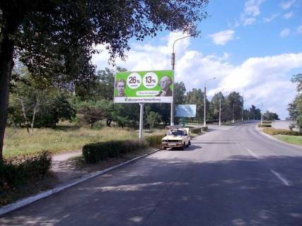 Билборд B в Каменское (Днепродзержинск) Победы пр. (район поворота на 50-летия СССР пр.) фото 1