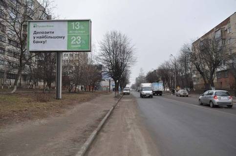 Билборд B в Виннице, 6x3  Замостянська вул.(кол. 50-річчя Перемоги вул.), 36  в центр (ринок "Світанок" , 300 до пл. Перемоги) фото 1