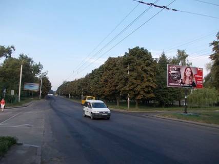 Билборд A в Ровно Гагарина ул., 70 в центр.(напротив АЗС "ОККО",перед Multiplex "Эра") фото 1