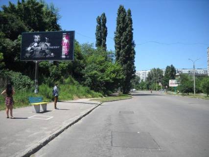 Билборд B в Черкассах Гагарина ул., (напротив дома №95) остановка фото 1