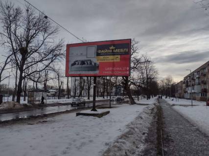 Билборд A в Шептицкий (Червоноград), 6x3  Ивасюка вул., 15 (напроти стадіону) фото 3