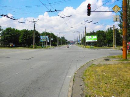 Билборд A в Кривом Роге, 6x3  мкр. 4-й Зарічний,31 (перехрестя вул.Десантной та вул.Кресовської) фото 1