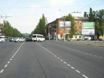 Билборд A в Кривом Роге Фукса ул., Пионер, развлекательный центр, направление на  173 кв. фото 1