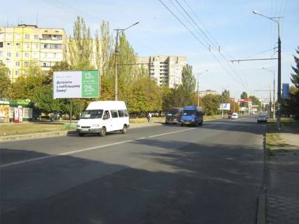 Billboard B in Krivy Rig, 6x3   mkr. 4-j  Zaricnij, 8 (zup. "Skola milicii"), do Elektrozavods'koi st. Photo 1