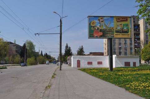 Билборд A в Виннице Зулинского ул., 39 (ж\м "ДПЗ 18" , 200 м. от ТЦ) фото 1