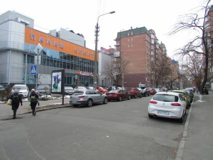 Citylight B in Lviv, 1.86м х1.27м  Volos'ka, 62 (bila sportklubu Sport Life Podil) scheme