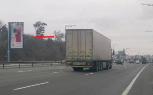 Бэклайт B в Львове, 8м х 4м  Столичне шосе  (АЗС SOCAR ),  рух до Киева , ліворуч схема