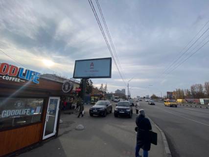 Скроллер B в Львове, 3м x 6м  Берестейський (Перемоги) пр-кт, 83/2, вихід м.Святошин, рух від центру міста, ліворуч - 486228 схема
