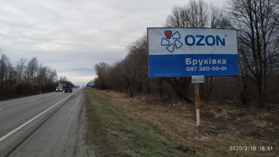 Билборд A в Підбірці (Підбірці), 6x3  Траса М-06 Київ-Чоп, с. Підбірці, лівий фото 1