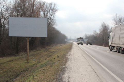 Билборд B в Підбірці (Підбірці), 6x3  Траса М-06 Київ-Чоп, с. Підбірці, лівий фото 1