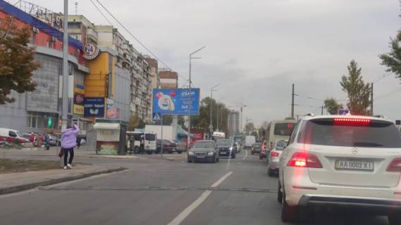 Билборд B в Львове, 3м x 6м  Закревського Миколи, 61 / Володимира Висоцького бульвар (супермаркет "Сільпо") схема