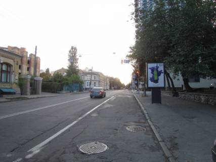 Скроллер A в Киеве Бульварно-Кудрявська (Воровського), 20 на світлофорі, рух в бік Львівскої площі - 26957 схема