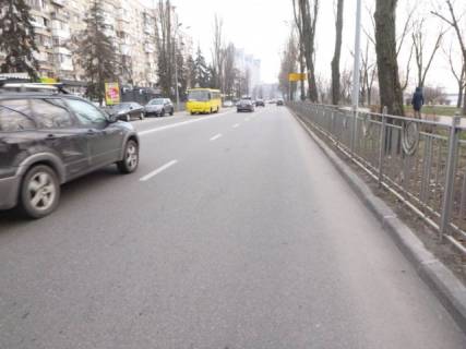 Citylight B in Lviv, 1.86м х1.27м  Rusanivs'ka naberezna, 10 (bila Supermarketu "Sil'po" ta restoranu "Murakami") scheme