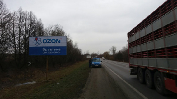 Билборд B в Підбірці (Підбірці), 6x3  Траса М-06 Київ-Чоп, с. Підбірці, лівий фото 1