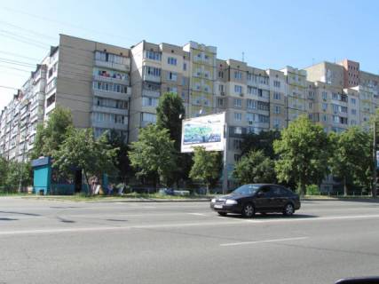 Білборд, Бігборд (Борд)  B у Львові, 3м x 6м  Червоної Калини (В. Маяковского) пр-т, 18 (світлофор) схема