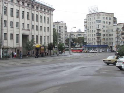 Citylight B in Lviv, 1.86м х1.27м  Galic'ka plosa (Peremogi), 2 (bila CIRKu) z'izd z st. Bul'varno-Kudravs'koi do plosi scheme
