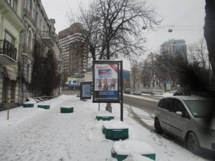 Сiтiлайт B у Львові, 1.86м х1.27м  Симона Петлюри (Комінтерну), 4 схема