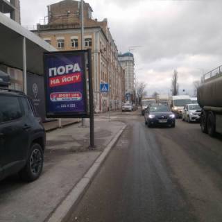Ситилайт B в Львове, 1.86м х1.27м  Набережно-Хрещатицька, 49-А схема