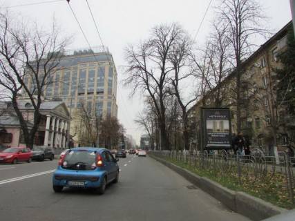 Видеоборд A в Киеве, 1.2x1.8  Князів Острозьких вул. (Московська)., 37 (музей Української діаспори, БЦ "Сенатор) - 407854 схема