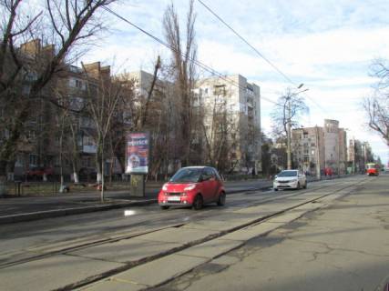 Ситилайт B в Львове, 1.86м х1.27м  Костянтинівська, 3Б / Введенська схема