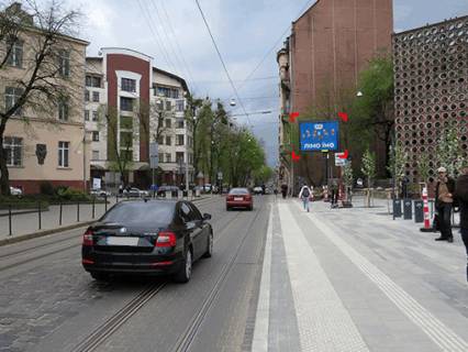 Скролер, Скрол A у Львові, 2.3x3.14  пер. вул. Чупринки – Бандери, - 570093 Фото 1