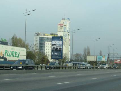 Бэклайт B в Львове, 8м х 4м  Бажана Миколи проспект / за 300 метрів до Харьківської площі (АЗС"Укравто"), рух із Києва, ліворуч схема