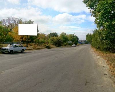 Билборд B в Светловодске, 3х6  перехрестя вулиць Новогеоргіїївській-проспект Миру, напроти ж/будинку №228 фото 1