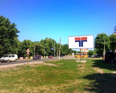 Билборд A в Бердянске на розі вулиць Привокзальна та Віктора Голого, біля буд. №11 фото 1
