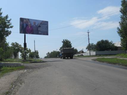 Билборд A в Бердянске перехрестя вул. Тараса Шевченка та вул. Літературна фото 1