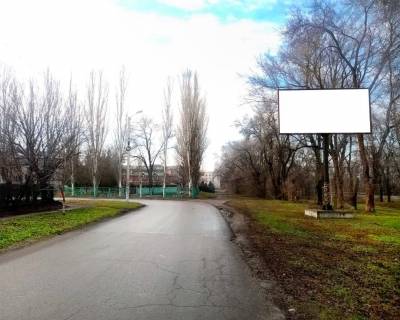 Білборд, Бігборд (Борд)  A у Василівці, 3х6  пров. Єсеніна, біля буд. 5 Фото 1