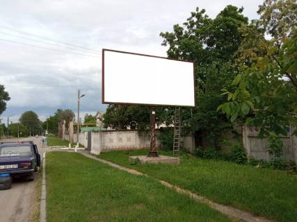 Билборд A в Желтых Водах, 3х6  вул. Заводська район центрального ринку фото 1