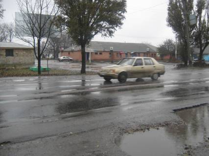 Билборд A в Бердянске вул.Захисників України, в районі магазину №13 фото 1