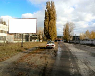 Билборд B в Бердянске вул. Дружба, біля заводу "Спецзалізобетон" фото 1