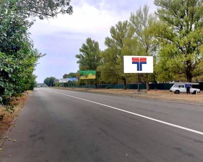 Billboard A in Berdyansk st.Tripil's'ka (navproti budinku No118) Photo 1