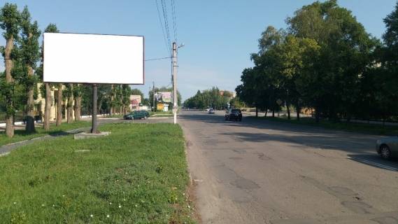 Білборд, Бігборд (Борд)  B у Бердянську вул. Гоголя, непарна сторона, район центрального входу в стадіон Фото 1
