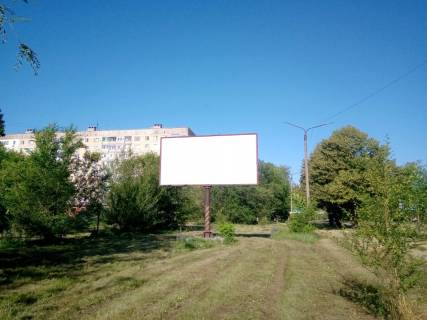 Билборд B в Желтых Водах, 3х6  вул. Заводська, район автовокзалу фото 1