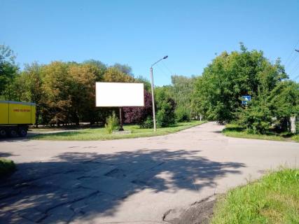 Билборд B в Желтых Водах, 3х6  перехрестя вул.Авангардна-вул.Музейна (колишня вул. Маяковського-Першотравнева схема