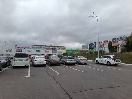 Билборд A в Виннице, 3х6  Епіцентр (зліва на право від центр. входу) фото 3