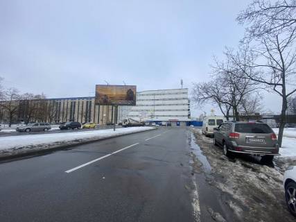 Білборд, Бігборд (Борд)  A у Києві вул. В. Нестайка (Мильчакова), 8 (03-0229-01) в напрямку від Митрополита Андрея Шептицького вул. (Луначарського) Фото 1