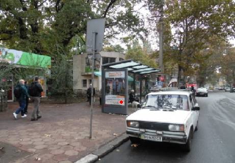 Сiтiлайт B у Одесі, 1.8x1.2  Шевченко пр., Політехнічний інститут, McDonalds (зупинка) Фото 1