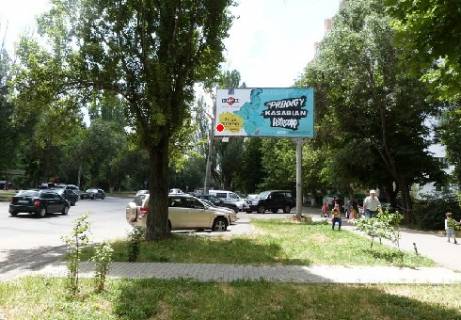Билборд A в Одессе Ивана и Юрия Лип ул., 32 фото 1