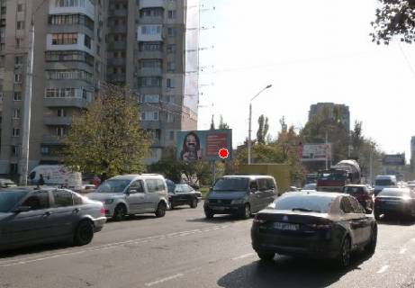 Билборд B в Одессе Небесной Сотни пр., 3а фото 1